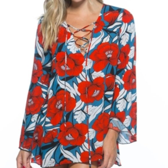 Fabulous Florals Top - Picture 2 of 4